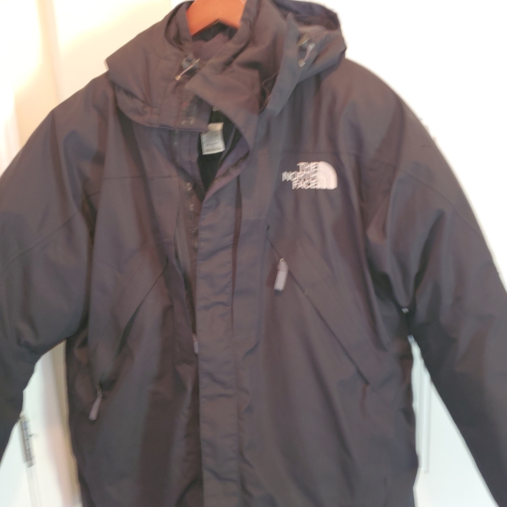 NORTHFACE GORE TEK PRO JACKET...HEAVY DUTY
